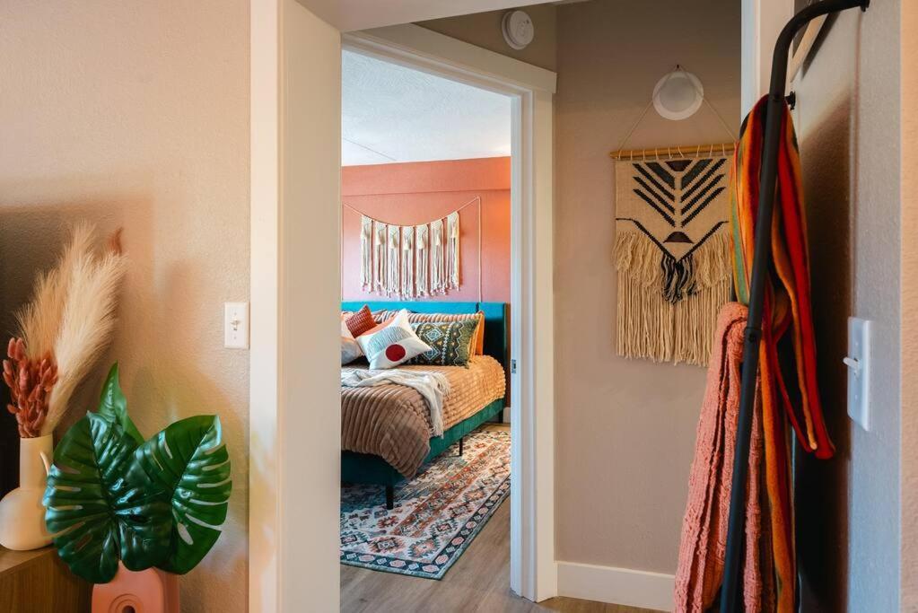 Pet Friendly Boho Condo With Pool--Fitness Center--Next To The Branson Landing--Close To Convention Center And Kanakuk Екстериор снимка