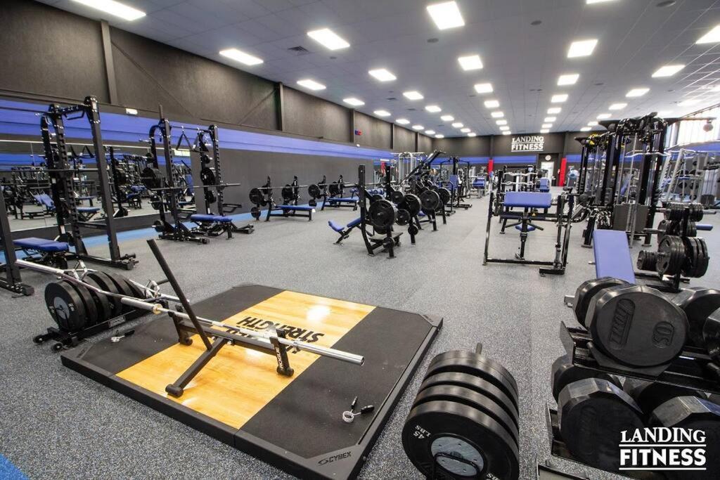 Pet Friendly Boho Condo With Pool--Fitness Center--Next To The Branson Landing--Close To Convention Center And Kanakuk Екстериор снимка